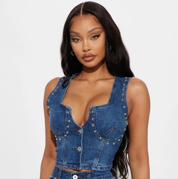 Vest - Picture 1 of 1